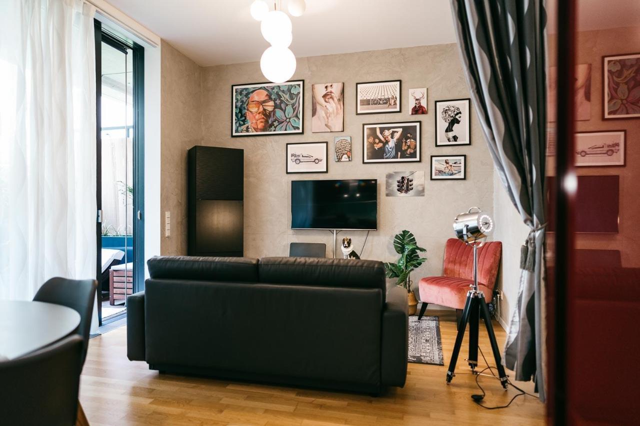 Luxury Downtown Appartement Mit Garage Graz Exterior foto